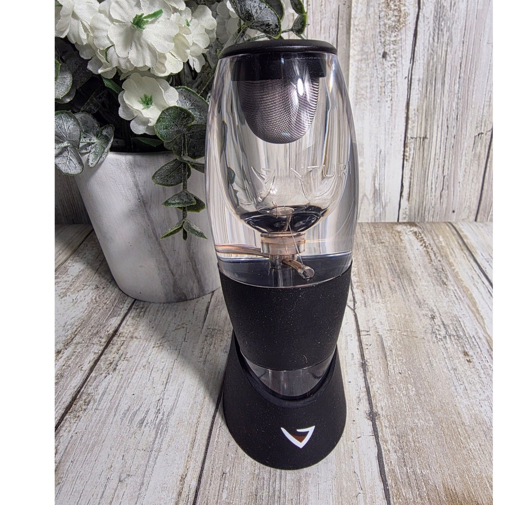 Vinturi Essential Red Wine Aerator with No-Drip Stand and Filter Screen Black - Picture 3 of 8